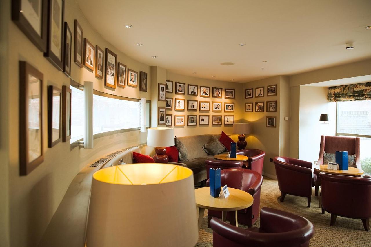 Hart's Hotel